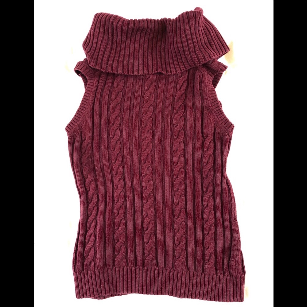 Banana Republic Sweater - Picture 3 of 3